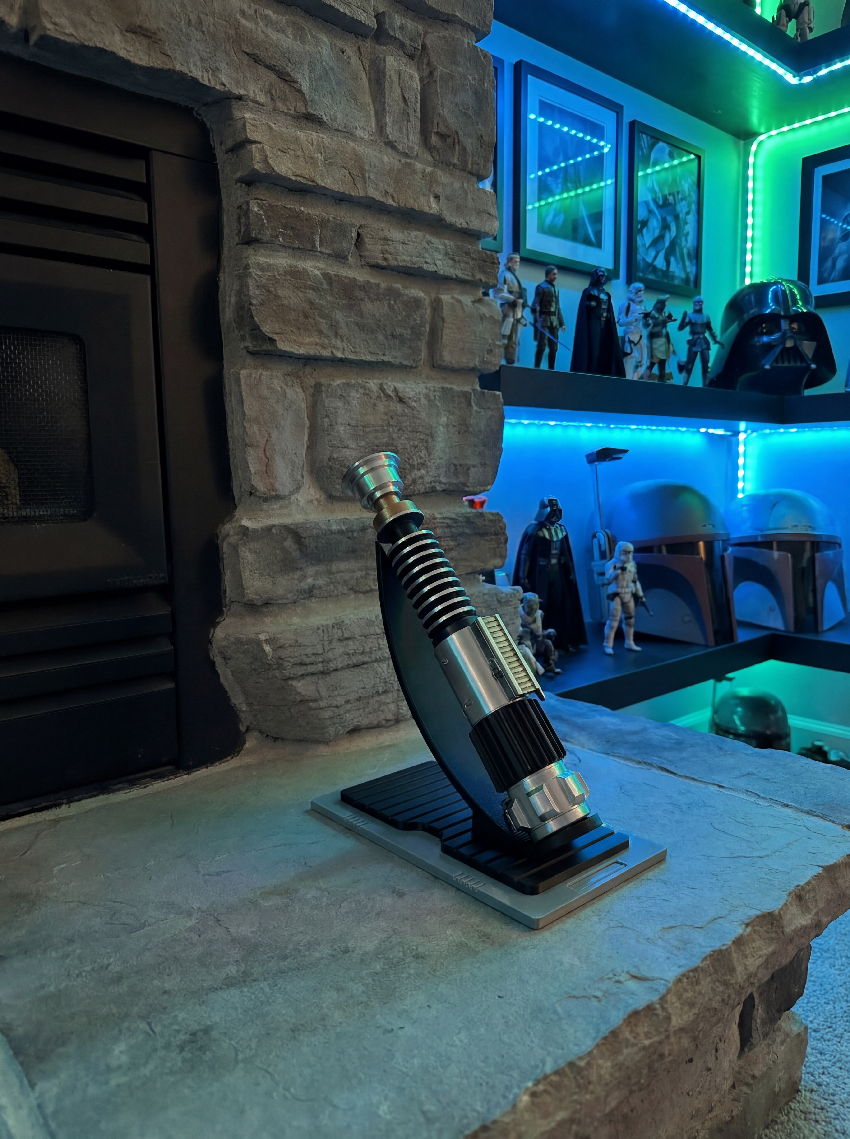 Vertical Lightsaber Stand - View 6